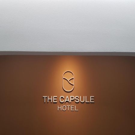 Хостел The Capsule Myeongdong Сеул Экстерьер фото
